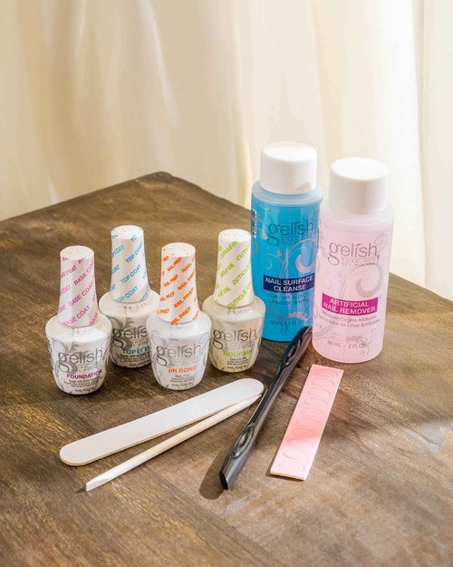 Gelish MINI Complete Basix Kit - Gel Nail Polish Prep Essentials Starter Kit with Foundation, pH Bond, Top It Off, Nourish, Nail Remover & Cleanser - Long-Lasting Salon-Quality Manicure at Home.