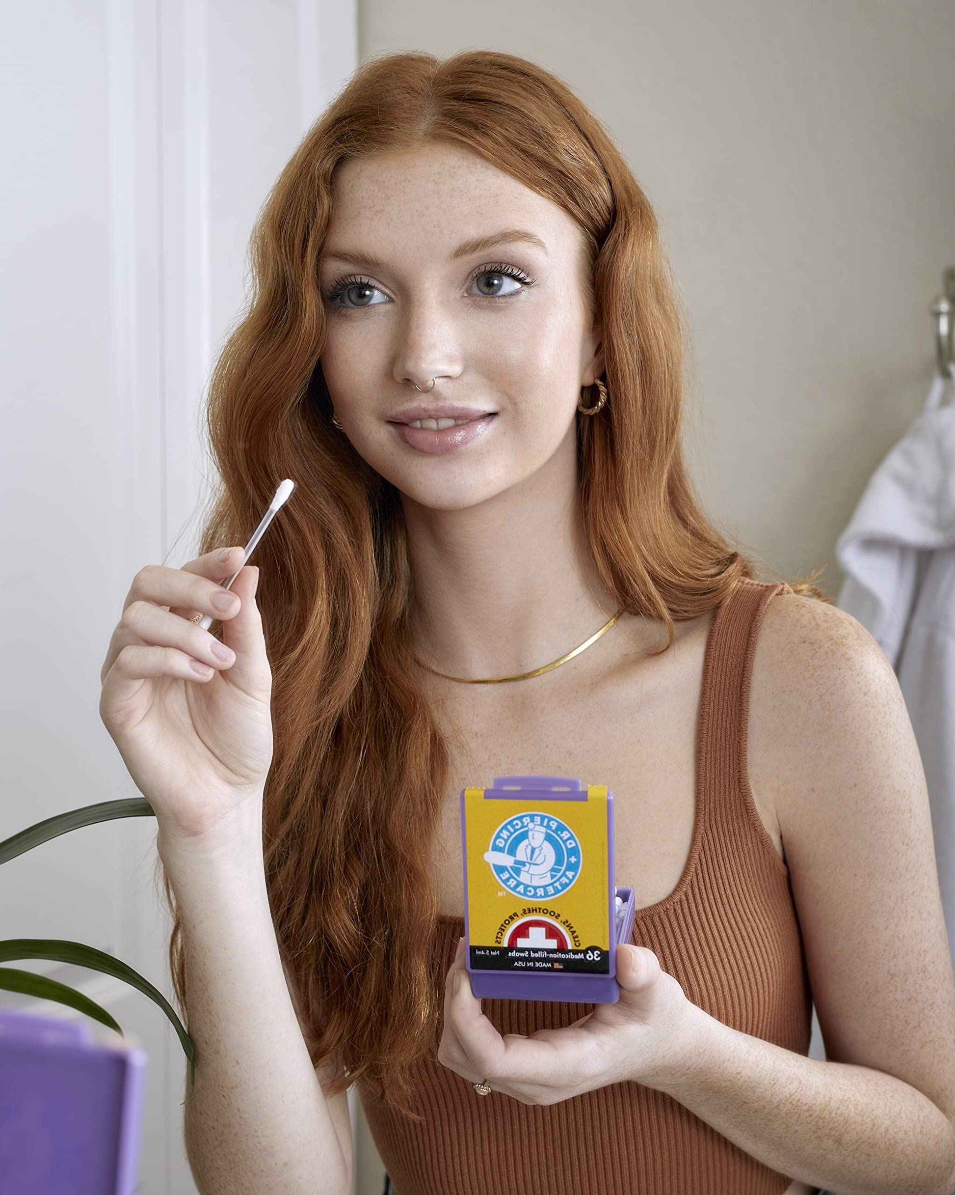 Dr. Piercing Aftercare Swabs – Piercing Bump Saline Solution for Cleansing Earring, Nose, Belly, and Ear Piercings – Gentle Saline Wash for a Refreshing Experience – 36 Easy-to-Use Swabs (1-Pack)