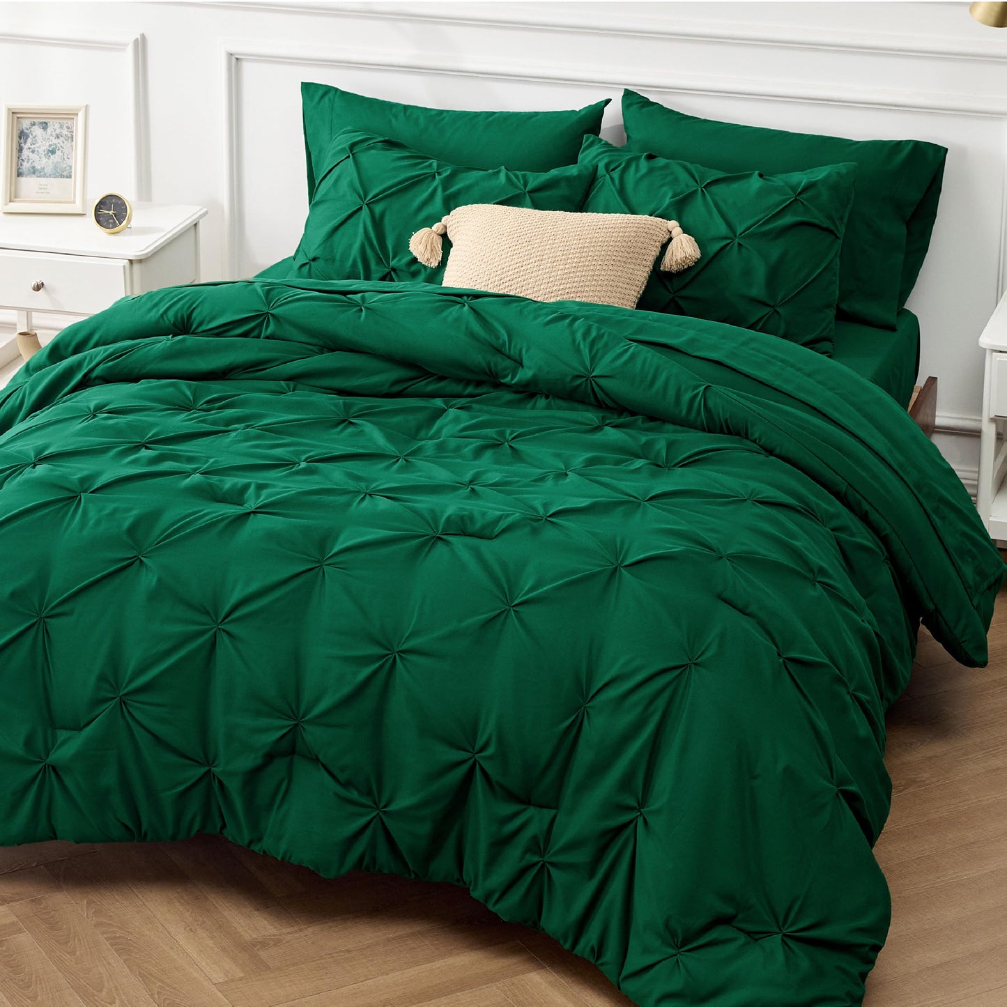 Bedsure Twin Comforter Set with Sheets - 5 Pieces Bedding Sets, Pinch Pleat Dark Green Bed in a Bag with Comforter, Pillowcase & Sham