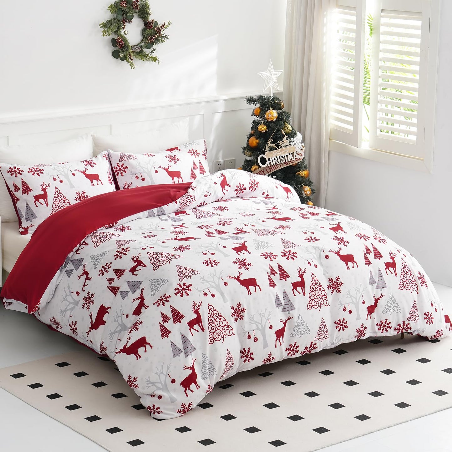 Christmas Duvet Cover Set King Reindeer Snowflakes Bedding Set Soft Microfiber Quilt Duvet Cover with 2 Pillowcases for Home Decoration