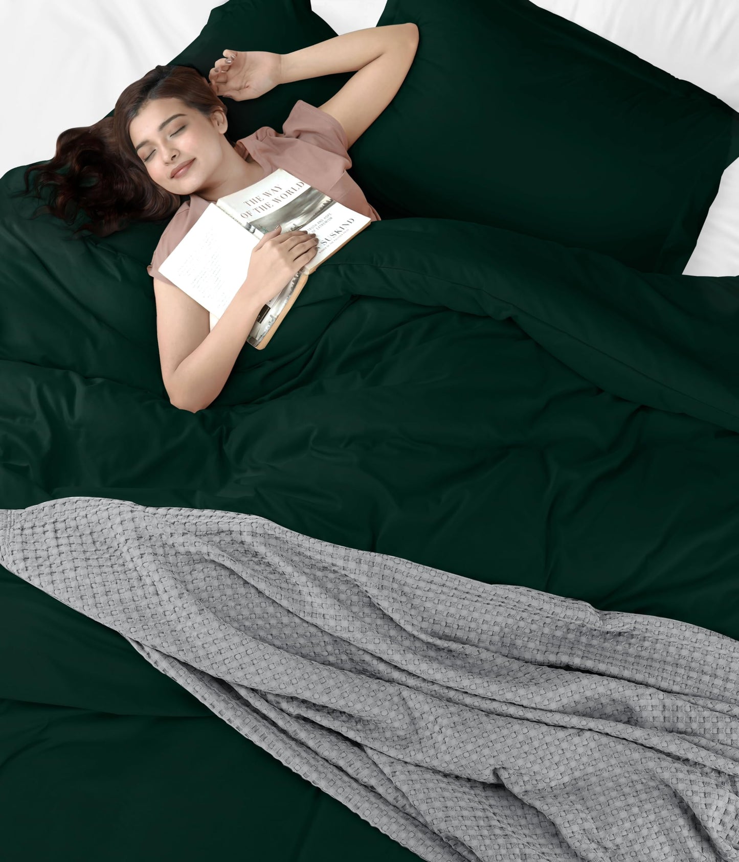 Utopia Bedding Duvet Cover Queen Size - 1 Duvet Cover with 2 Pillow Shams - 3 Pieces Bedding Duvet Cover with Zipper Closure - Soft Brushed Microfiber, 90 X 90 Inches (Queen, Emerald)