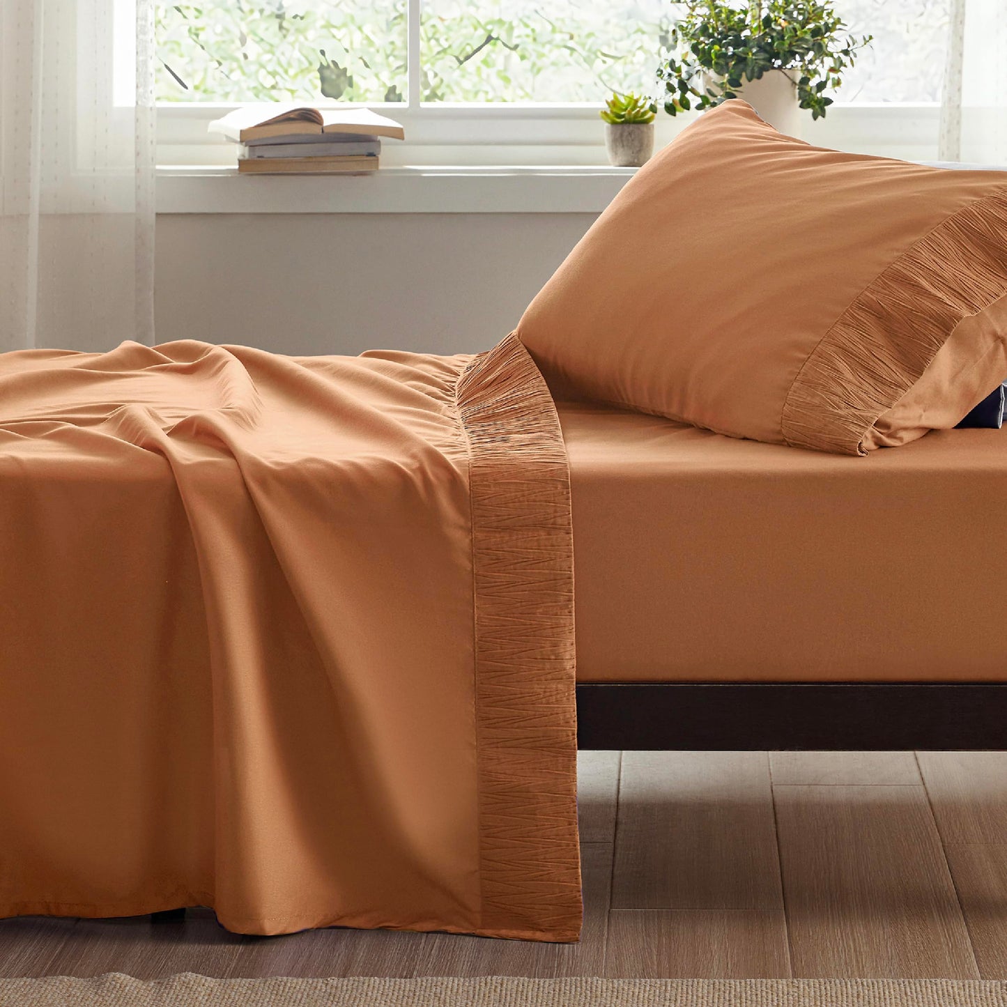 Bedsure Twin Sheets Set - Soft Twin Bed Sheets, 3 Pieces Hotel Luxury Burnt Orange Sheets Twin, Easy Care Polyester Microfiber Cooling Bed Sheet Set