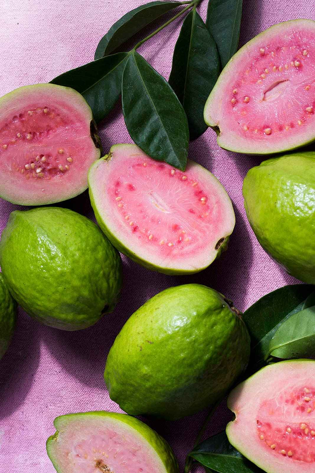 KORRES Guava Body Bundle | Elasti-Smooth Guava Body Butter 125 ml & Guava Renewing Body Cleanser 250 ml | 2 Piece