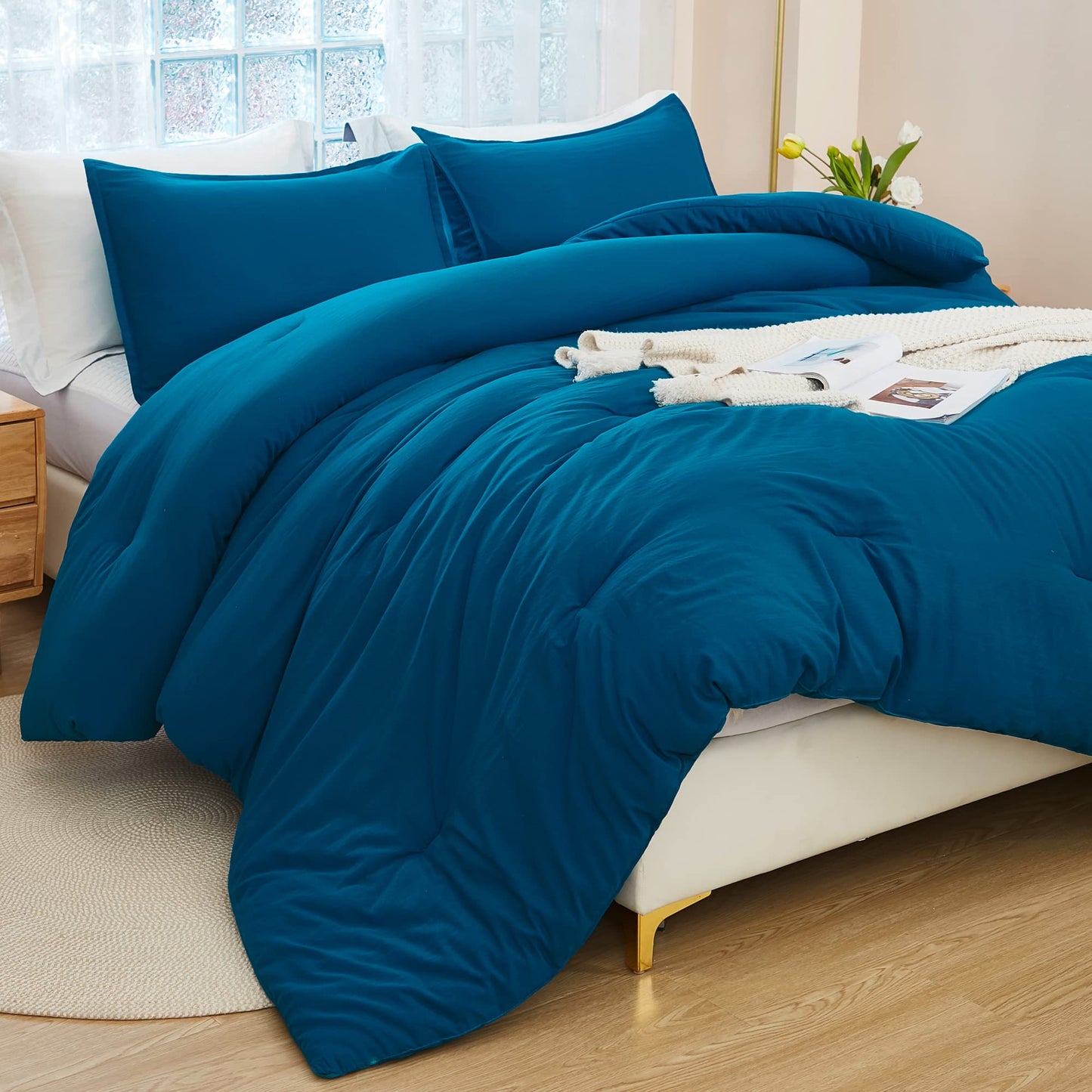 Litanika Teal Twin/Twin XL Comforter Set, 2 Pieces Turquoise Lightweight Solid Bedding Comforter Set, All Season Fluffy Bed Set (66x90In Comforter & 1 Pillowcase)