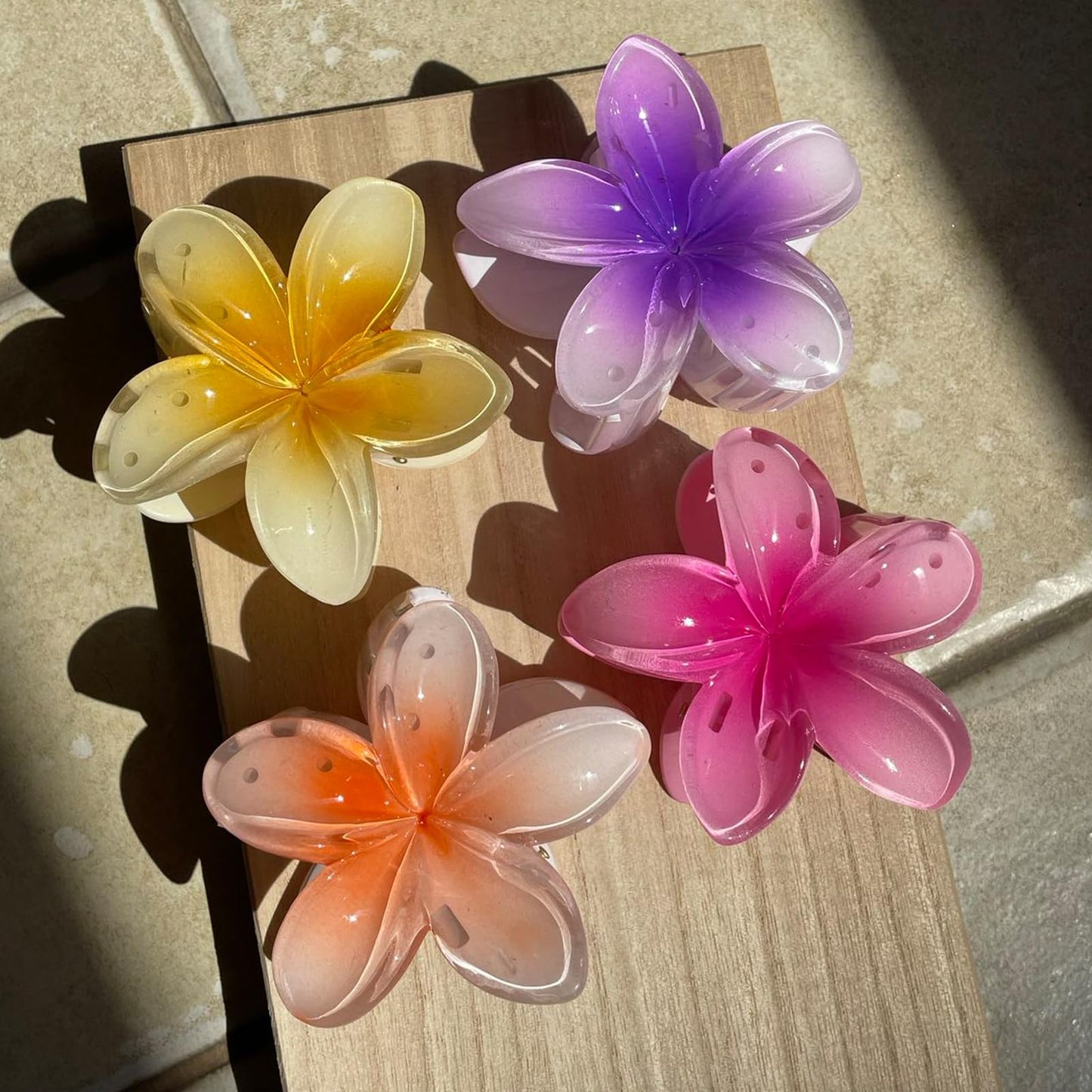 CongTil Floral Hair Clips Set - Large Non-Slip Hawaiian Plumeria Clips for Thick Hair, Strong Hold and Cute Design for Summer Holiday