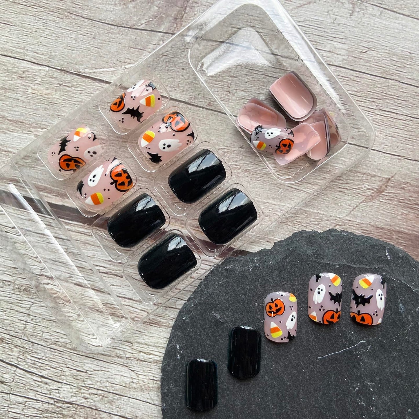 24Pcs Halloween Press on Nails Short Square Fake Nails Black False Nails Halloween Acrylic Nails Full Cover Stick on Nails Glossy Artificial Nails with Pumpkin Ghost Bat Designs Cute Glue on Nails