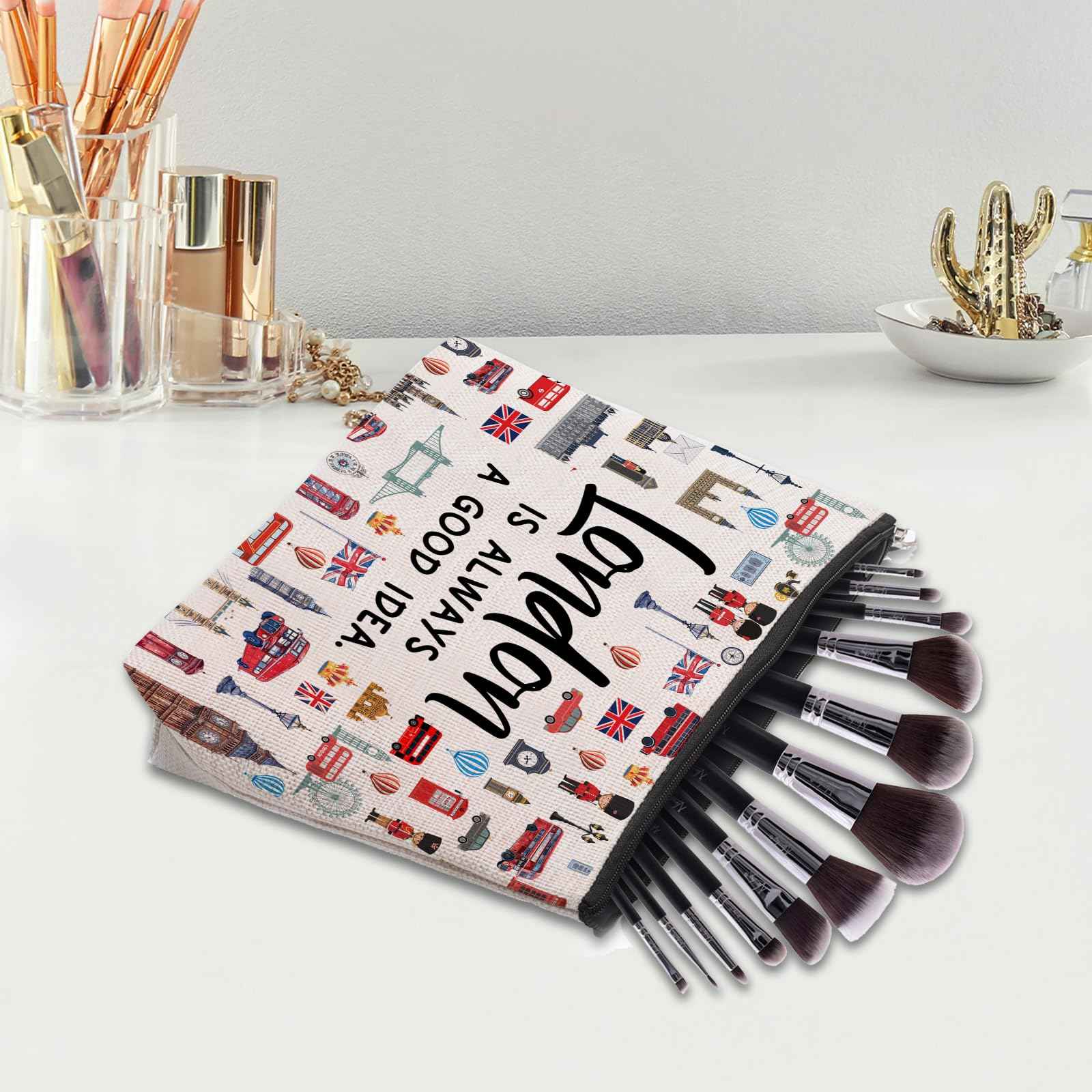London Lover Souvenirs Gifts: Themed Travel Organizer for Women, Friends - Zipper Pouch Accessories Bag