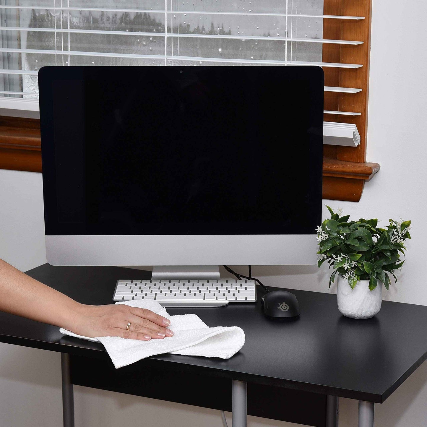 Pacific Linens Washcloths Towels, 100% Cotton, 13x13 inch Face Fingertip Towel for Bath and Kitchen Use - Wash Cloths, 12PK