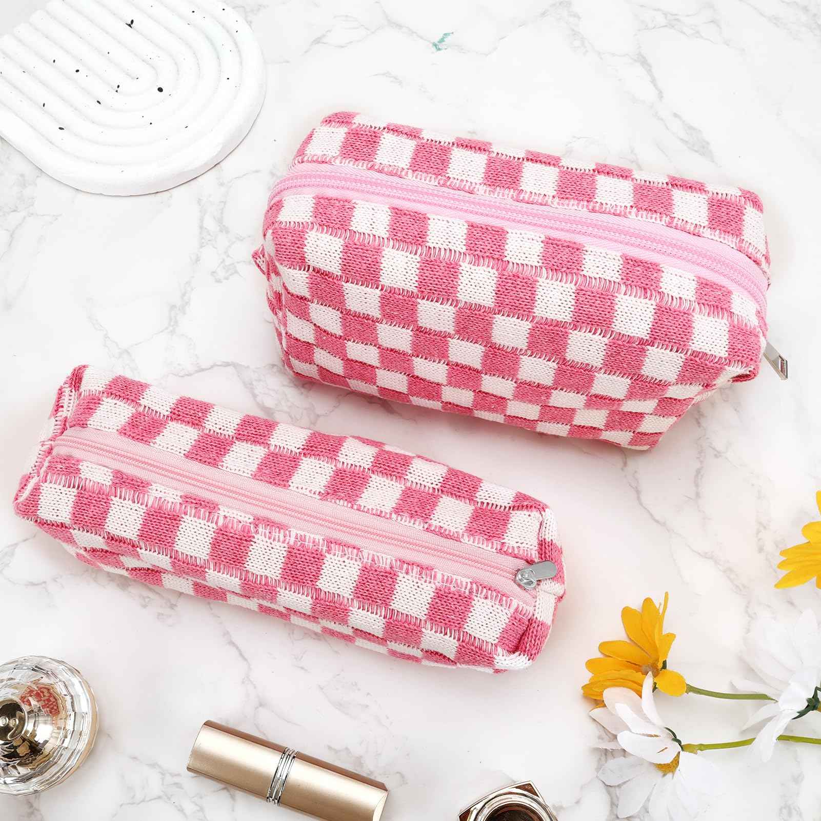 ZLFSRQ 2Pcs Checkered Pencil Case Cute Pencil Pouch for Teens Pink Checkered Makeup Bag Travel Cosmetic Bag Set Cute Preppy Makeup Pouch for Purse Portable Zippered Skincare Toiletry Bags Organizer