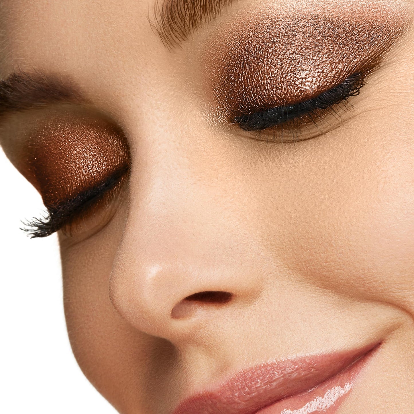 Pupa Milano Vamp! Extreme Eyeshadow 002 Extreme Copper - Creamy Powder Shadow With Intense, Metallic Finish - Create Stunning, Smokey, Shimmer Eye Looks - Blendable, High Pigment Formula - 0.088 oz