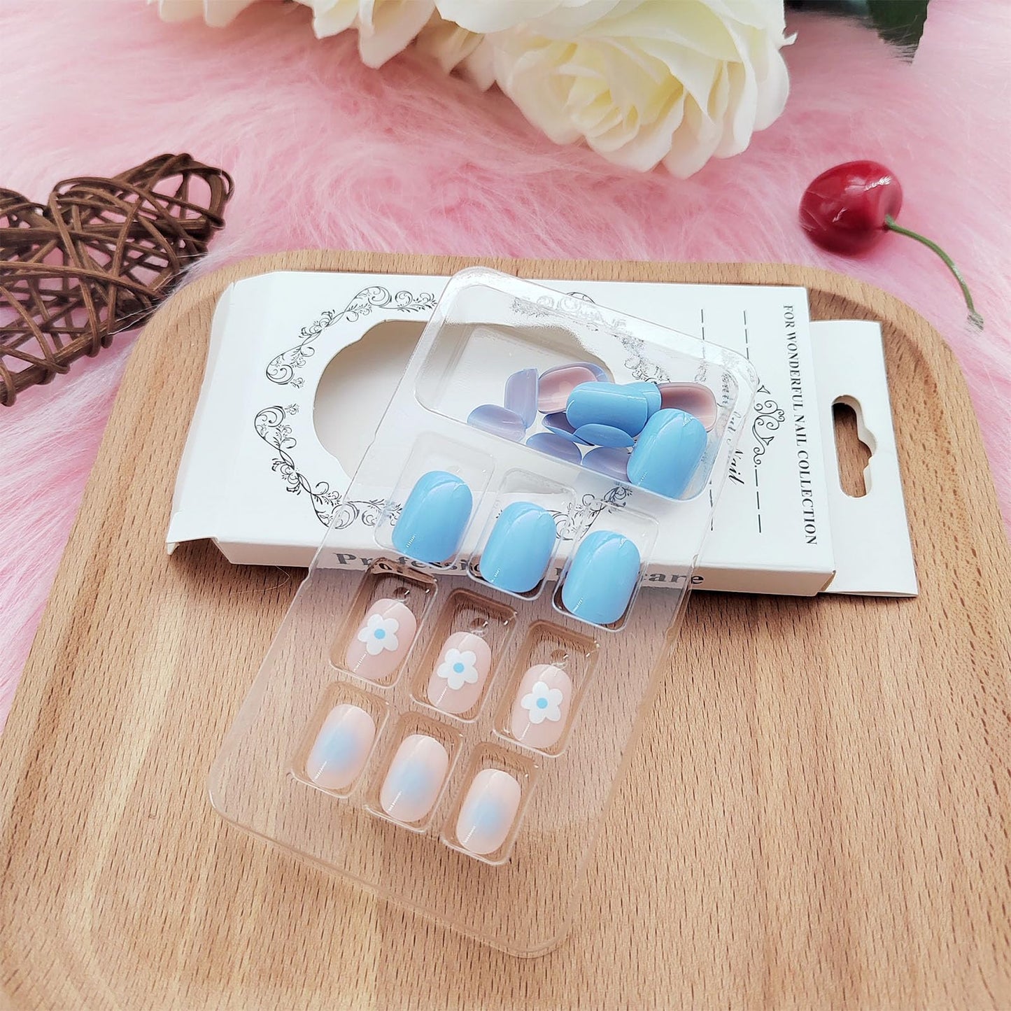 Short Press on Nails Square Cute Blue Nails Acrylic False Nails with White Flower Full Cover Design Artificial Fake Nails Summer Reusable Gel Stick on Nails for Women and Girls