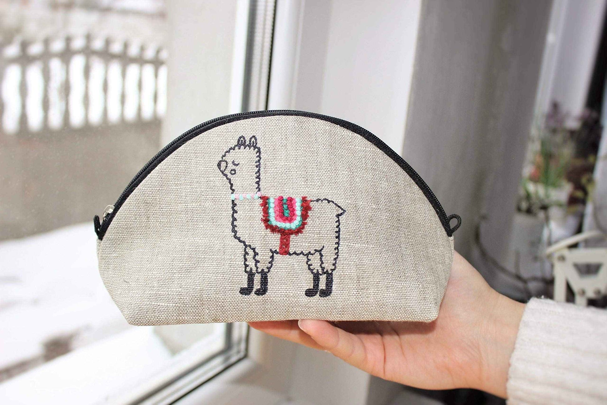 Alpaca makeup bag Embroidered llama cosmetic purse Small beauty bag for women Linen zippered pouch