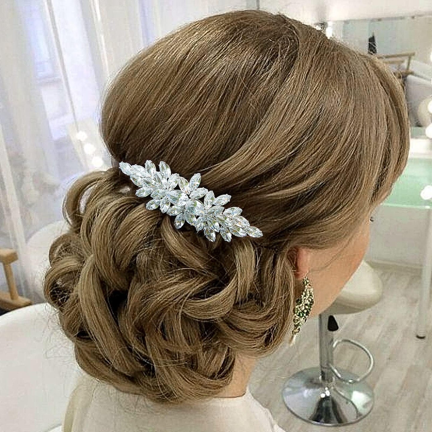 Sooshin Bridal Hair Comb, Crystal Wedding Headpiece for Brides, Rhinestone Hair Accessory for Women and Girls (Silver, 3.27*1.97 inches, Adjustable)