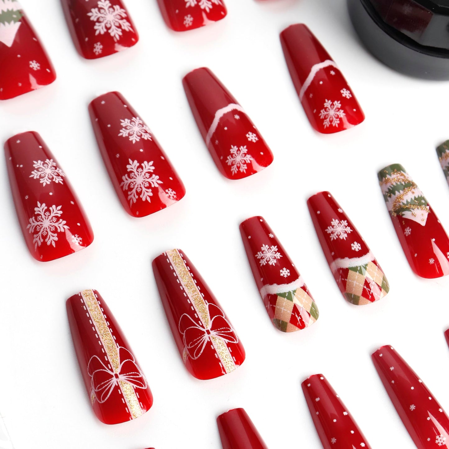 Christmas nails stick on nails， Christmas acrylic nails Women's New Year Nail Enhancement，christmas press on nails Set of 24Pcs (christmas tree)