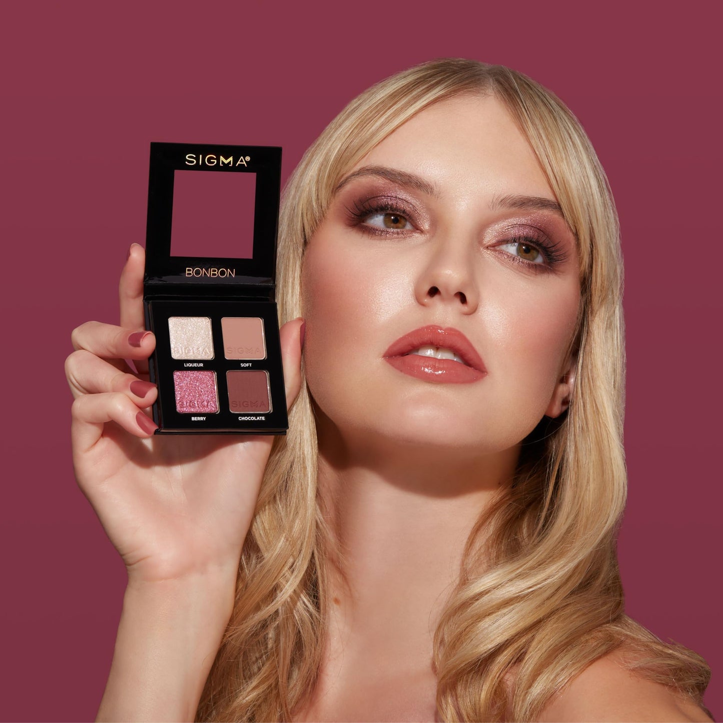 Sigma Beauty Quad Eyeshadow Palette – Makeup Eyeshadow Quad with a Buttery Soft Formula and Buildable, Blendable Shades for a Flawless Eye Look, Designed for All Day Wear (Bonbon)