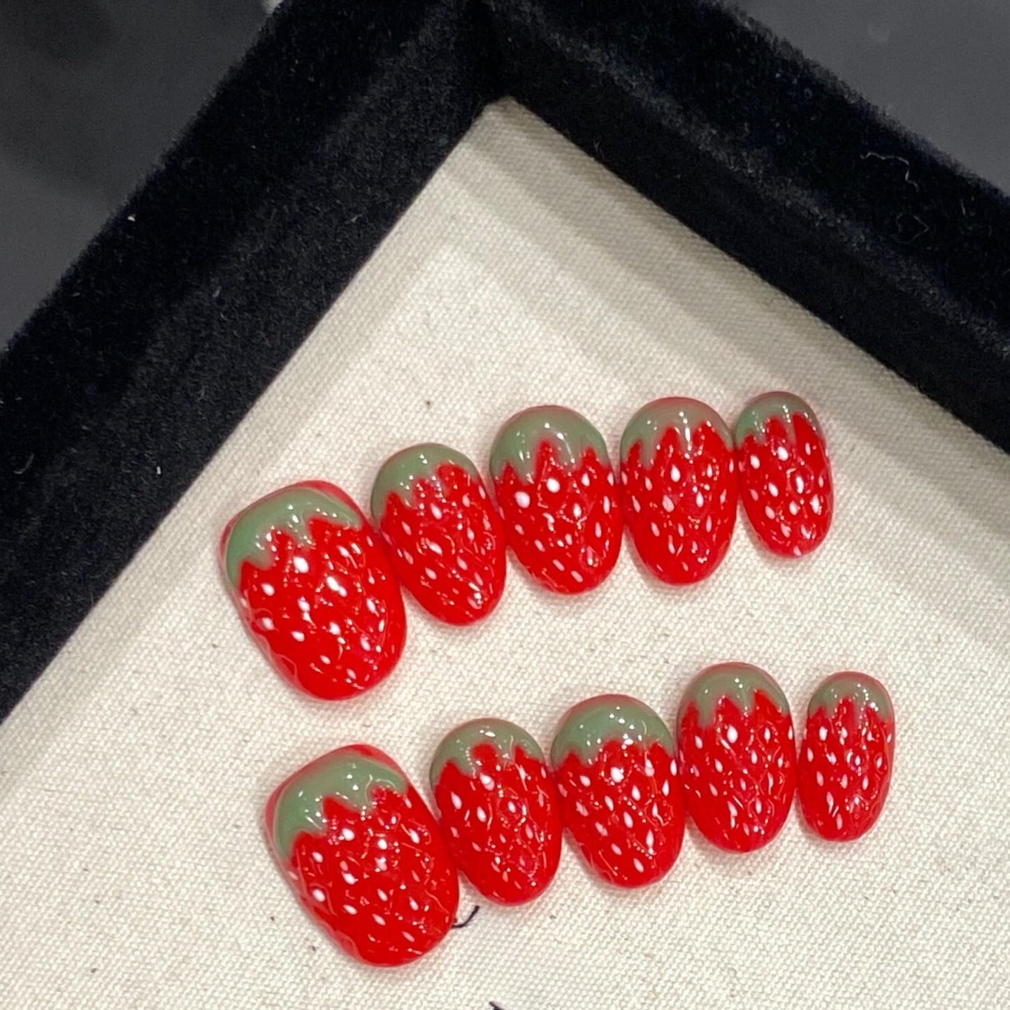 Wsiliana Summer Fruit Acrylics Nails Strawberries Handmade Press On Nail Short Squoval Reusable Lasting Fake Tip Design 10Pcs Art Charms Cute False Nail with Storage Box(048 L)