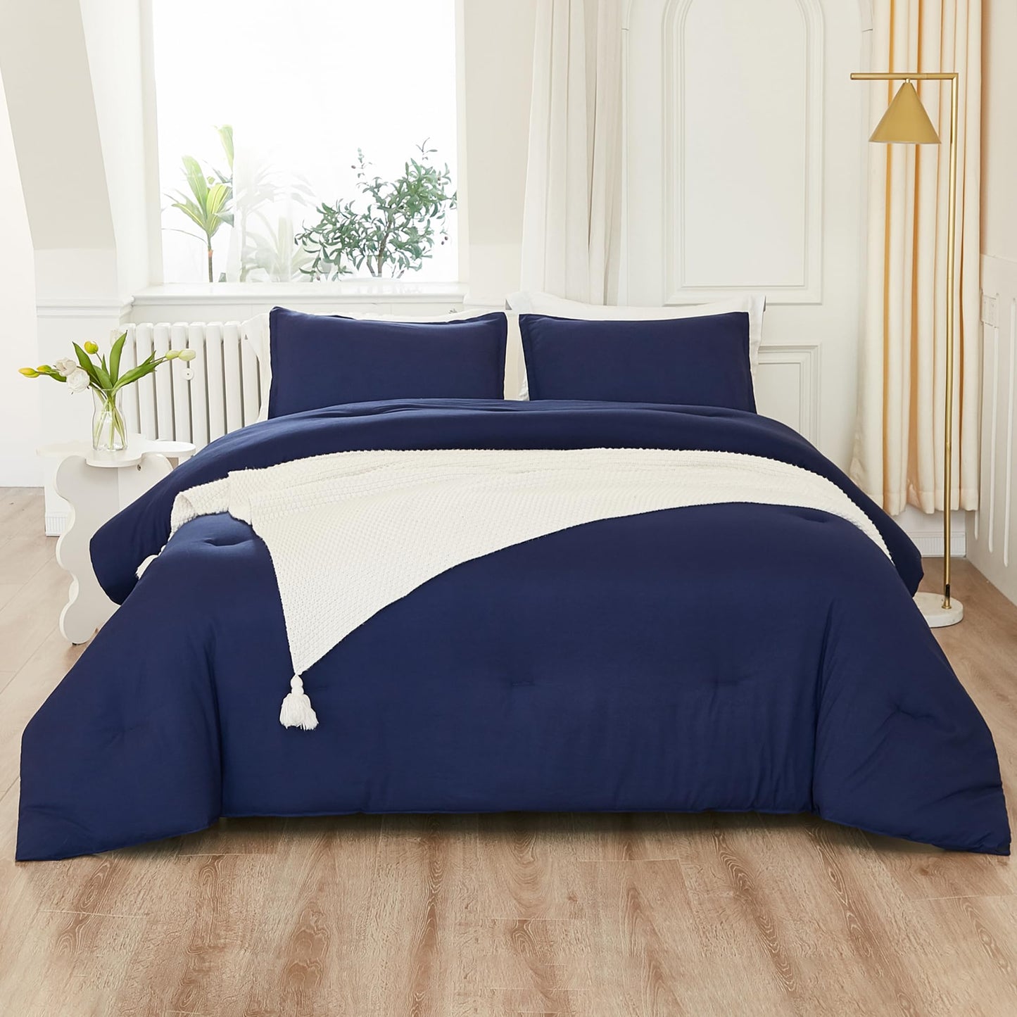 Litanika Navy Blue Twin/Twin XL Comforter Set, 2 Pieces Lightweight Solid Bedding Comforter Set, All Season Fluffy Bed Set (66x90In Comforter & 1 Pillowcase)