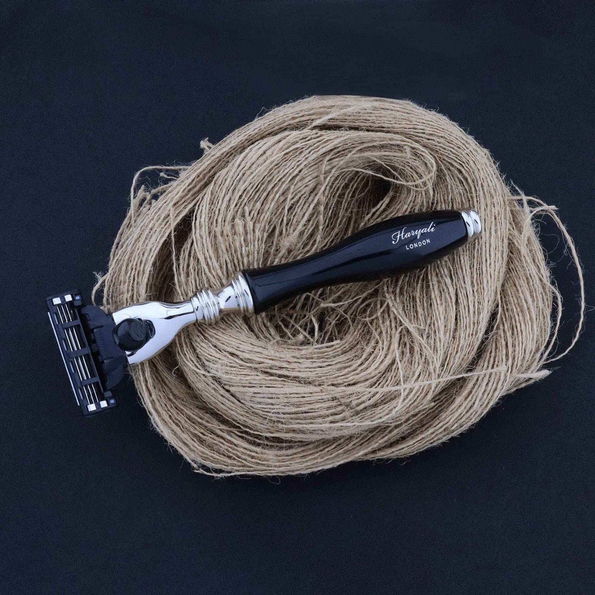 Haryali London 3 Edge Shaving Razor With Black Coated Handle Beard and Mustache Safety Razor For Men and Women