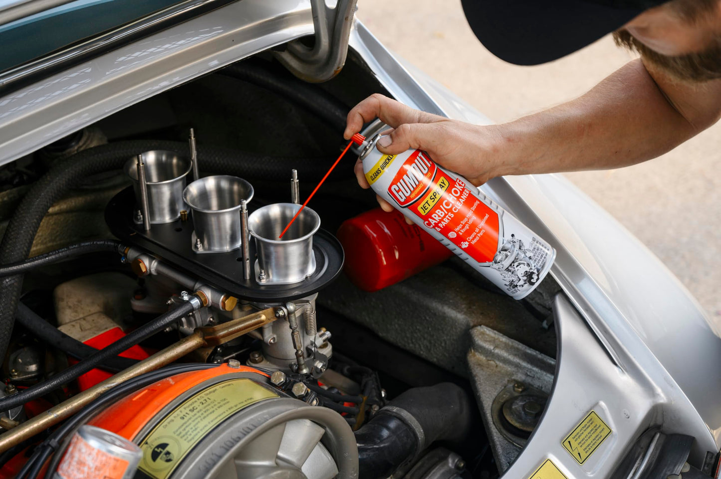 Gumout 800002231 Carb / Choke And Parts Cleaner, 14 oz. - Cleans Carburetor, Brakes And All Unpainted Metal Parts of Gum, Varnish, Oil And Other Contaminants