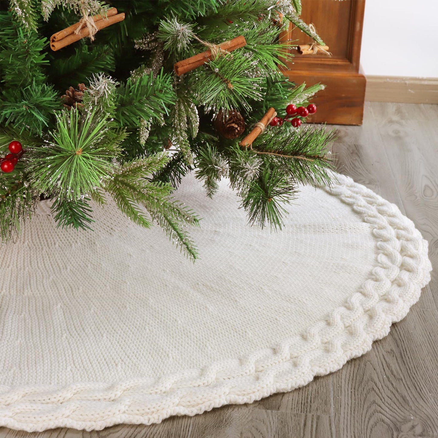 Christmas Tree Skirt 48 Inches: Chunky Cable Knit Round Cream White Tree Skirt, Thick Rustic Christmas Tree Decorations Neutral Christmas Decor Christmas Tree Skirts for Xmas Home Party Supplies