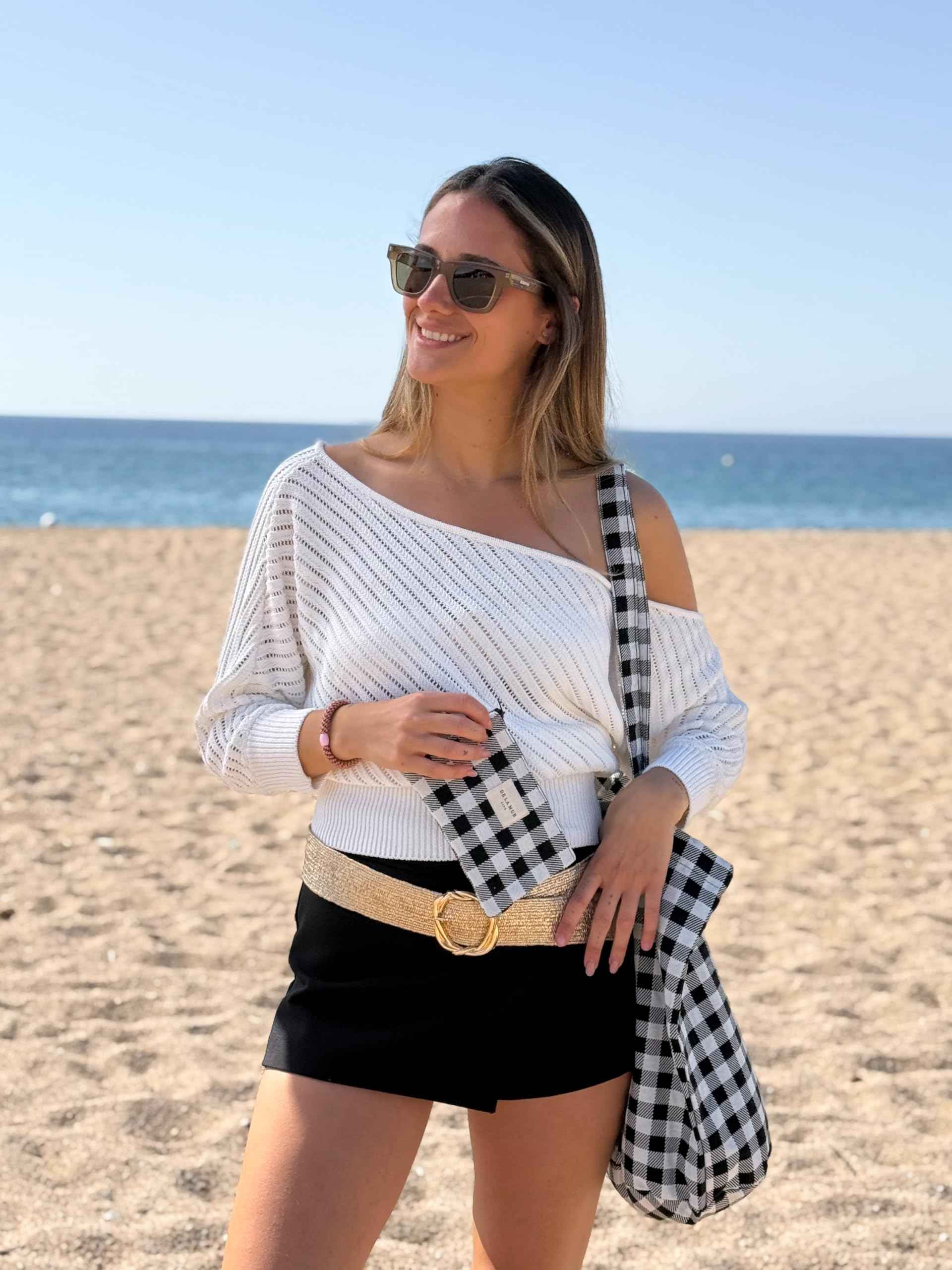 DE LA MUR LINE Medium Black & White Checkered Travel Size Toiletries Cosmetic Bag – Travel Makeup Organizer, Toiletry Bag, & Coin Purse for Women, Perfect Gifts for Travel, Made in Barcelona, Spain