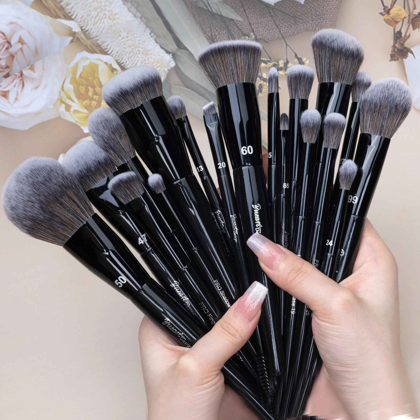Bueart Design 19Pcs Professional Grade Labeled Makeup Brushes Set, Large Foundation Powder Contour Concealer eyeshadow Blush EyeLiner Make up Brushes,Premium Synthetic hair,Vegan Cruelty-free