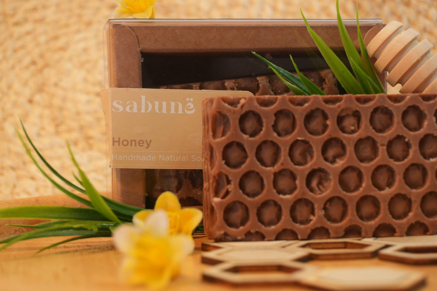 Sabunē Olive Oil Soap Bar - Handmade 100% Pure Natural & Vegan Soap - (Honey) - 1 Soap Bar