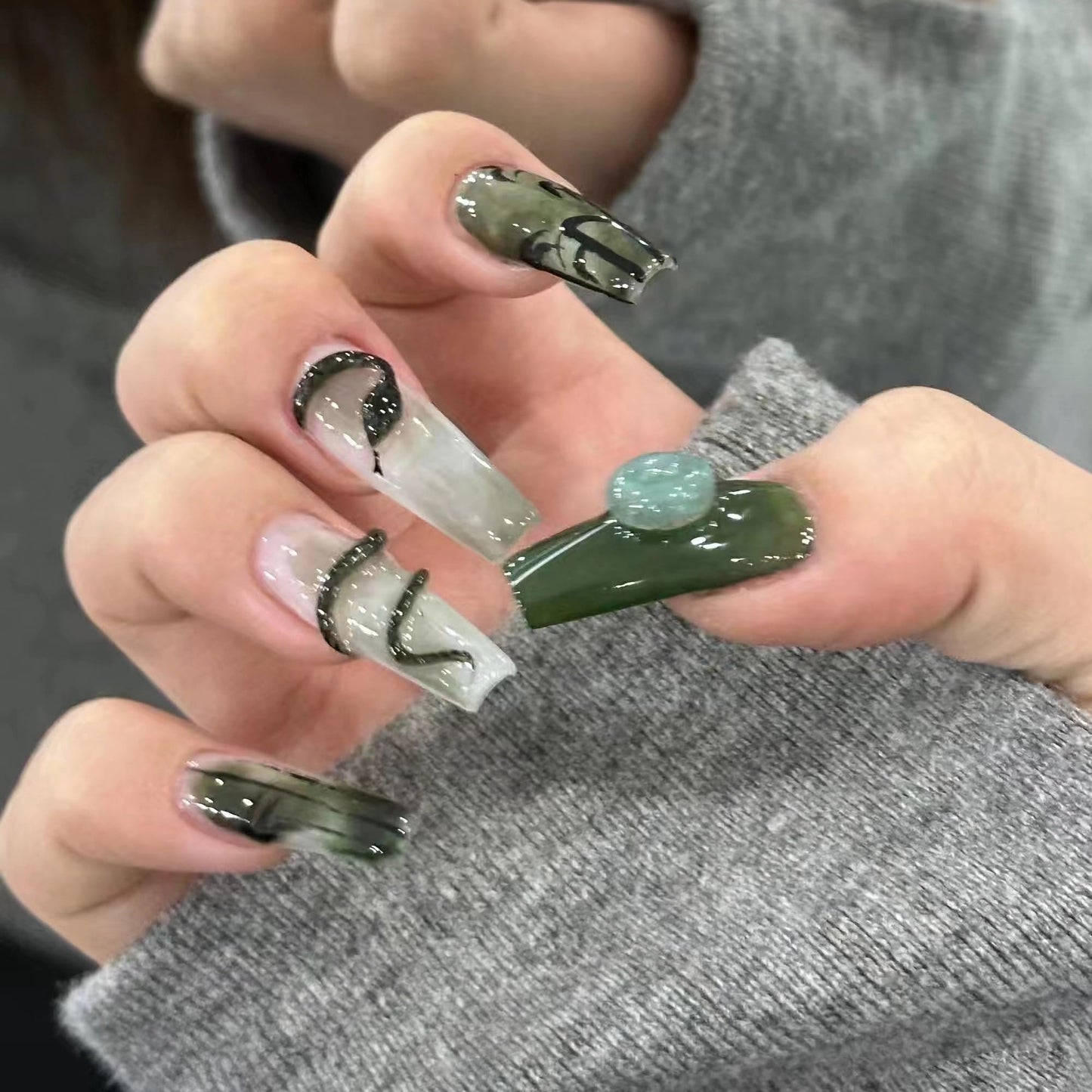 MERVF Coffin Long Press on Nails Green Fake Nails Press ons Gradient Glue on Nails with Chinese Style Design Snake Bamboo Ballerina Acrylic Nails Glossy 24pcs