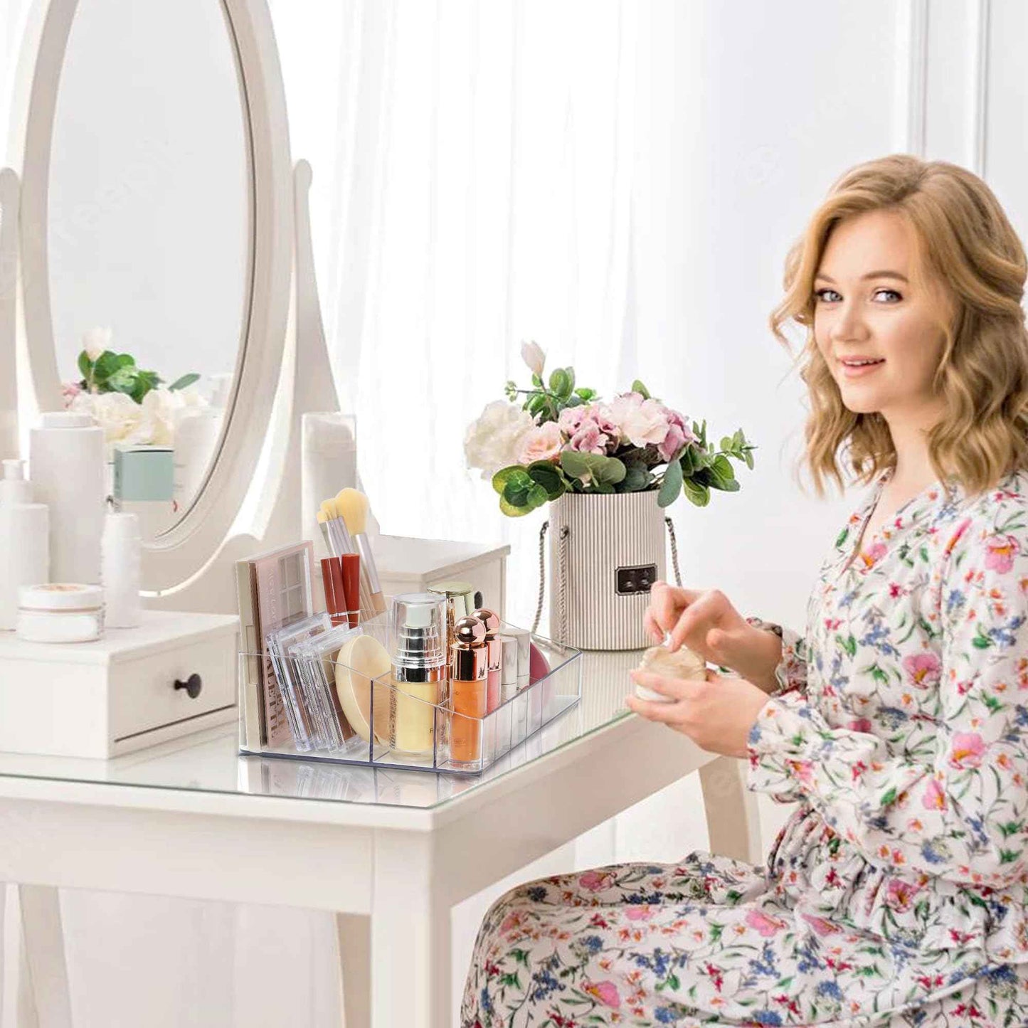 Vtopmart 1 Tier Clear Makeup Organizer, Cosmetic Storage for Dresser Countertop and Bathroom Vanity, Beauty Holder for Lipstick Brush Skincare