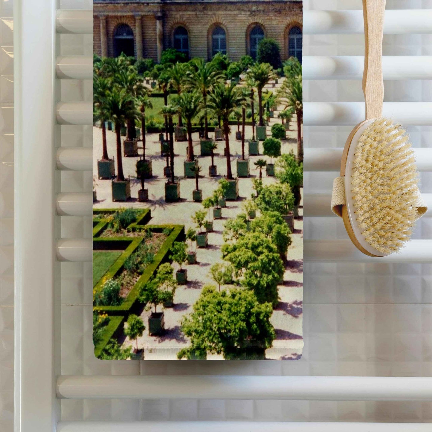 3D Rose Versailles Garden TWL_28353_1 Towel, 15" x 22"