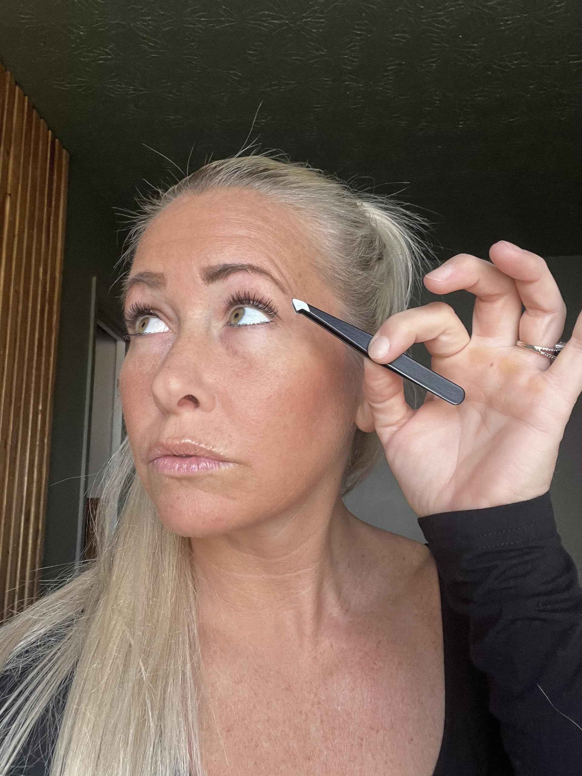 Tweezers for Women, Stocking Stuffers for Women Men Adults, Womens Gifts for Christmas White Elephant Gift Mom Santa Funny Stuffer Her Girls Teens Dad Mens, 4-Pack Tweezer Facial Hair Eyebrow Set