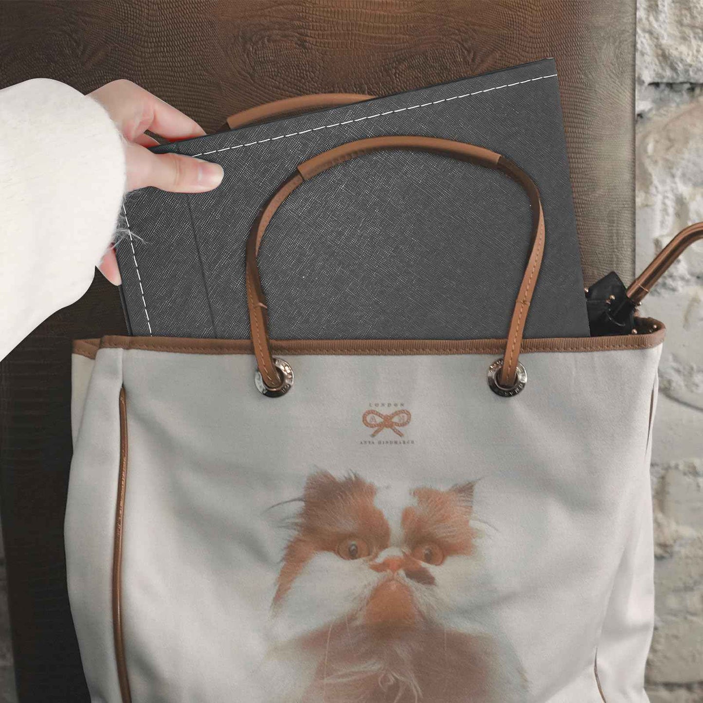 Yatnks 7x10 Inches Makeup Mirror, Portable PU Leather Folding Desktop Vanity Mirror with Adjustable Stand for Vanity Table, Office, Travel (L, Black)