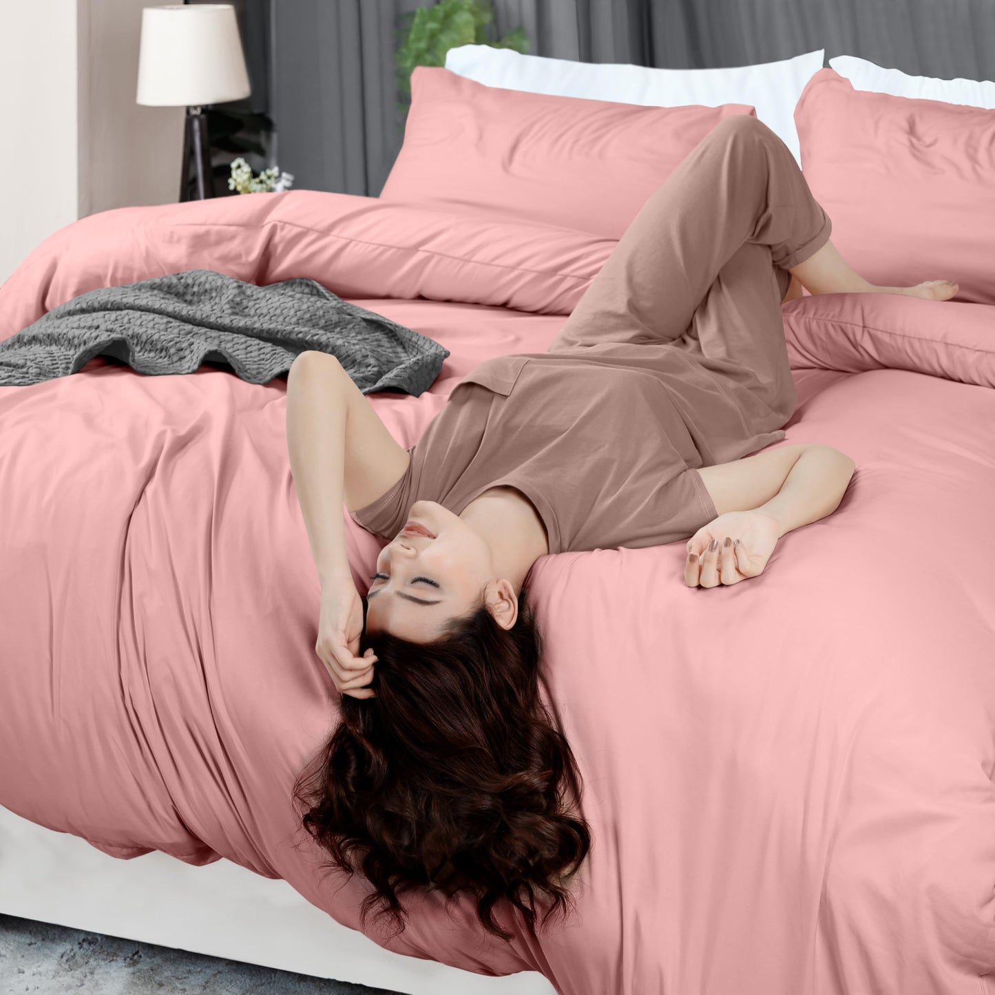 Utopia Bedding Duvet Cover Twin Size - 1 Duvet Cover with 1 Pillow Sham - 2 Pieces Bedding Duvet Cover with Zipper Closure - Soft Brushed Microfiber, 68 X 90 Inches (Twin/Twin XL, Pink)