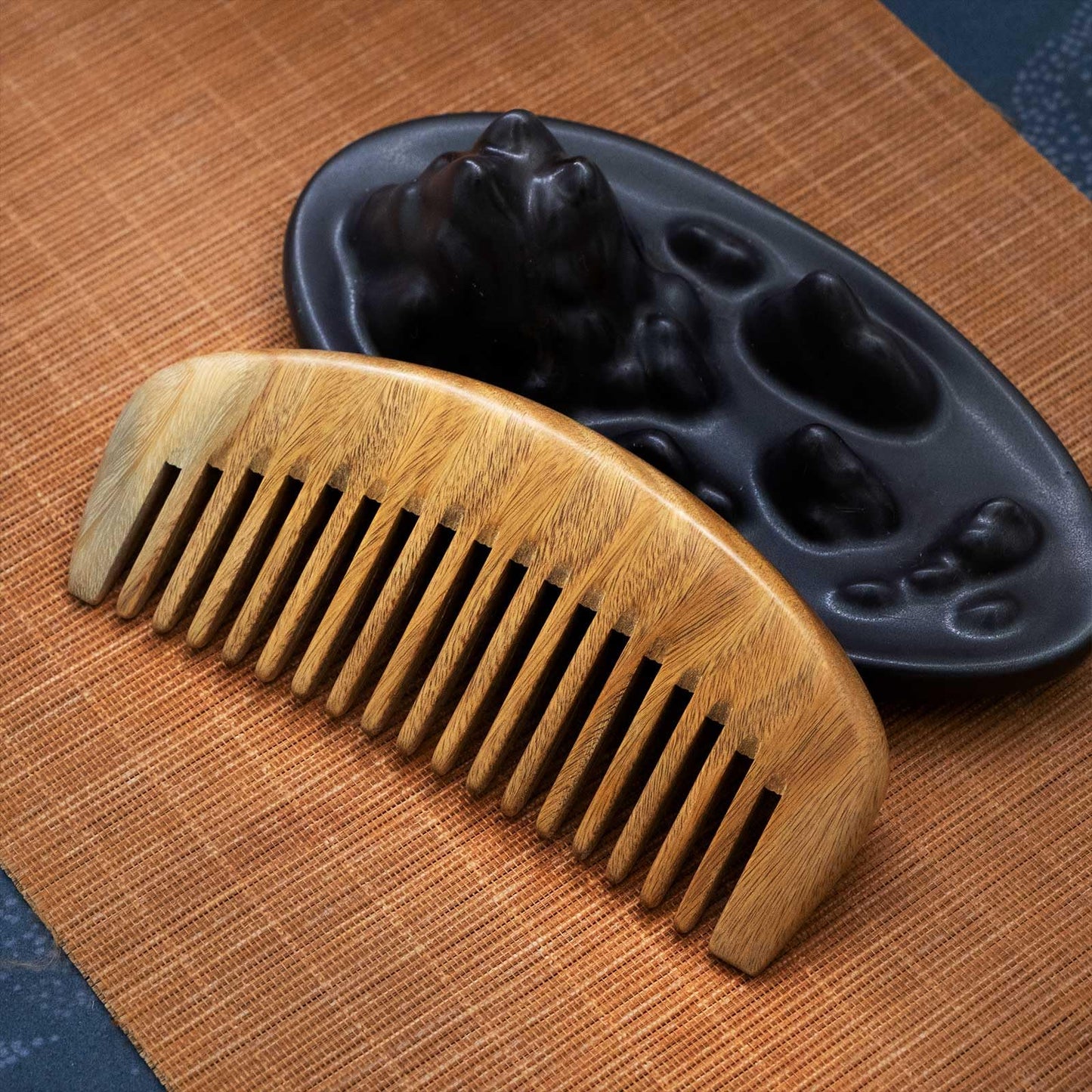 The Moreinday Wooden Comb with Wide Tooth for Women Wood Comb Sandalwood Comb Hair Comb for Men