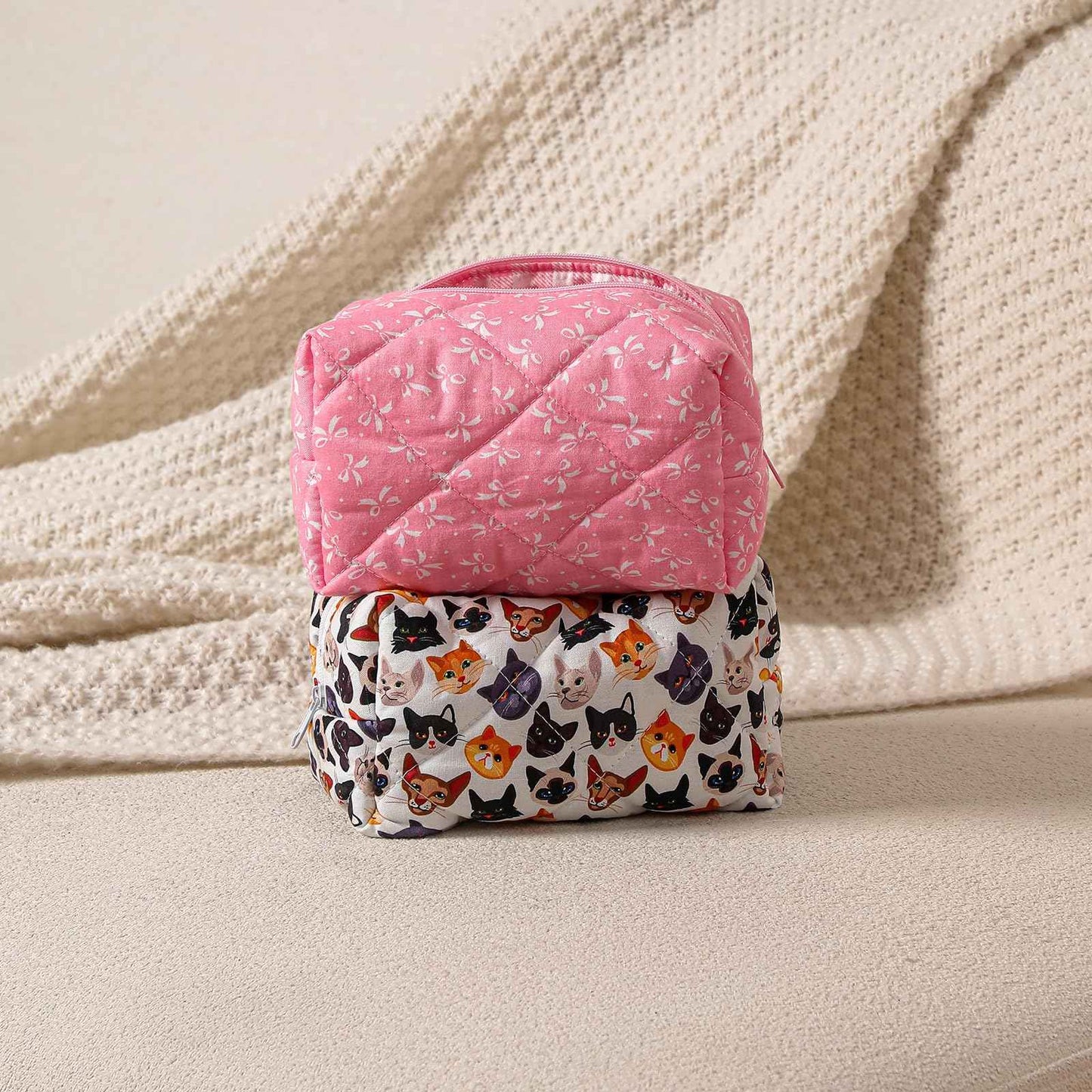 Cute Small Floral Cotton Makeup Bag, Quilted Zipper Pouch with Coquette Bear for Women and Girls, Kawaii Travel Cosmetic Bags for Purse(04Little Blue Flower)