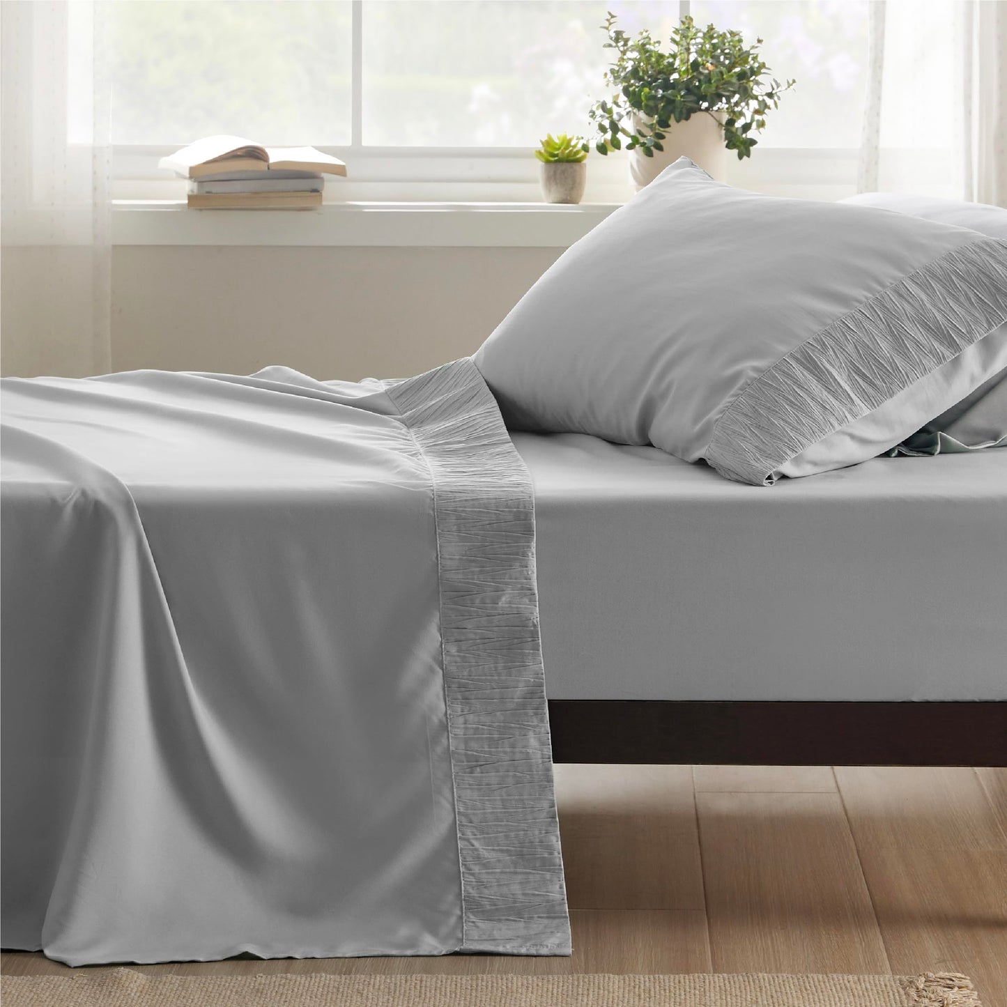 Bedsure Twin Sheets Set - Soft Twin Bed Sheets, 3 Pieces Hotel Luxury Grey Sheets Twin, Easy Care Polyester Microfiber Cooling Bed Sheet Set