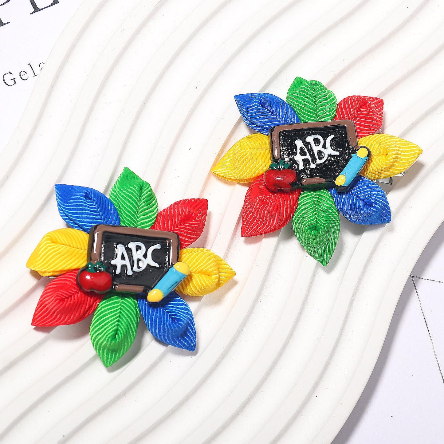 Vsdski Back to School Bow Hair Clips Sunflower Hair Clips Blackboard Letter Pencil Bows Hair Barrettes Cute Bow Hairpins for Toddler Girls Kindergarten First Day of School Hair Accessories 2pcs