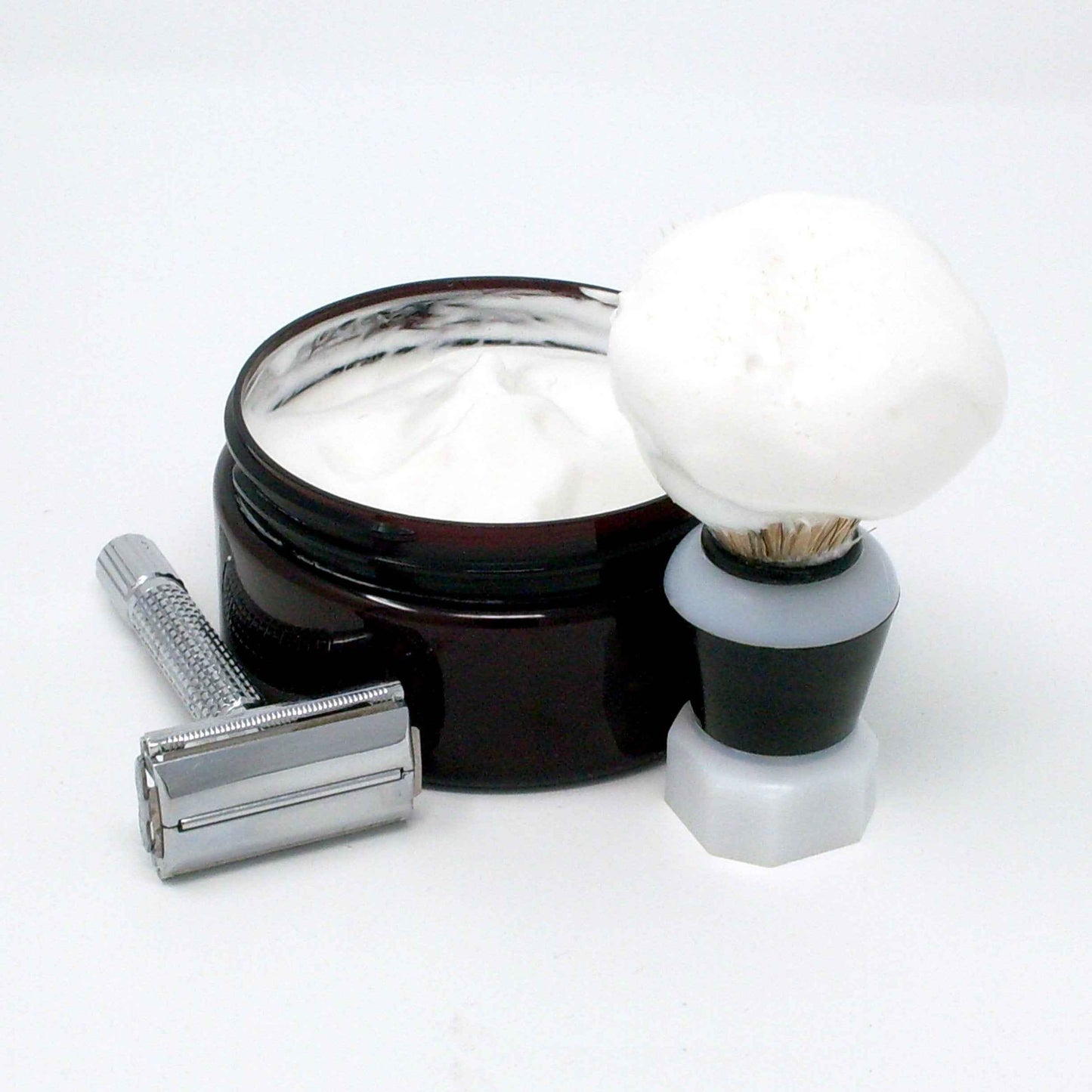 TSE for Men Urban Shaving Soap with Tallow and Shea Butter. Natural Ingredients for Rich Lather and a Smooth Comfortable Shave. Artisan 4.5 oz Semi-Soft Italian Style. Made in the USA.