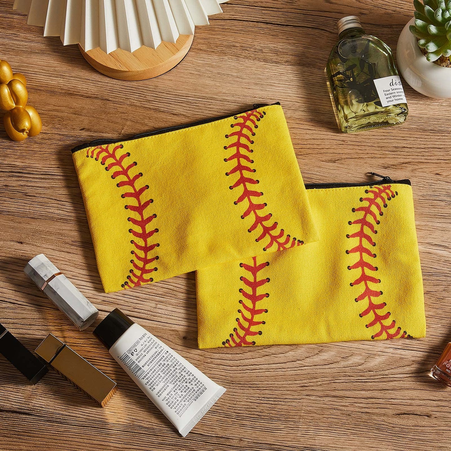 Frienda 12 Pcs Softball Makeup Bag Sport Cosmetic Bags Canvas Softball Pouch Bags Portable Makeup Pouch Bag Travel Makeup Organizer for Women Men Team Player Travel (Softball Style)