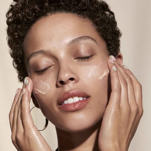 Well People Bio Brightener Priming Serum, Nourishing Primer For Long-Lasting Makeup & A Healthy Glow, Brightens & Soothes Skin, Vegan & Cruelty-free