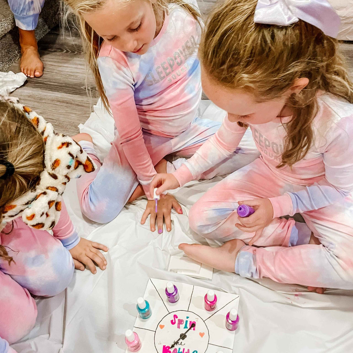 Piggy Paint | 100% Non-Toxic Girls Nail Polish | Safe, Cruelty-free, Vegan, & Low Odor for Kids | Loud & Proud (6 Polish Set)