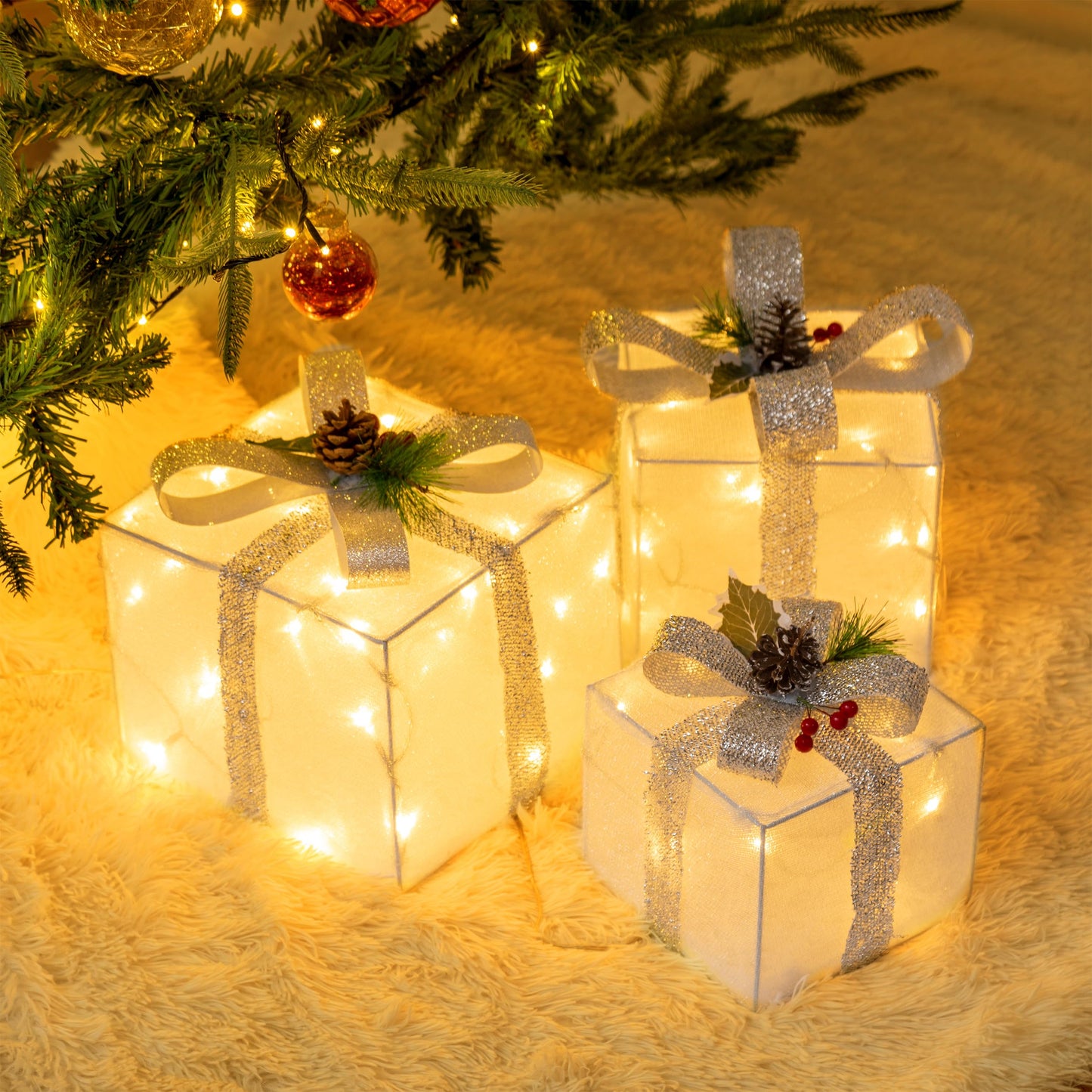 Set of 3 Plug-in Christmas Lighted Gift Boxes, Pre-lit 60 LED Light Up Decorations, Outdoor Christmas Decorations Indoor Outside Porch Yard Christmas Tree Lighted Display, White