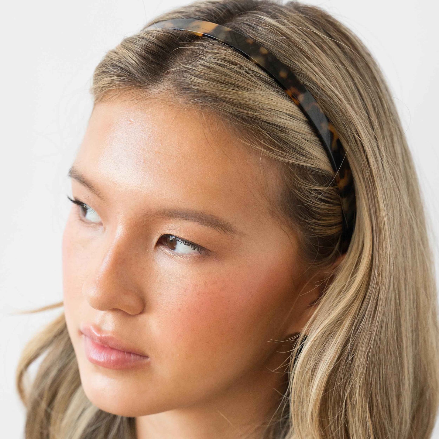 Tortoise Headband for Women, France Luxe 1/2" Ultracomfort, Flexible Fit Plastic Headband with Gentle Teeth, Comfortable, All-Day Hold, Tokyo