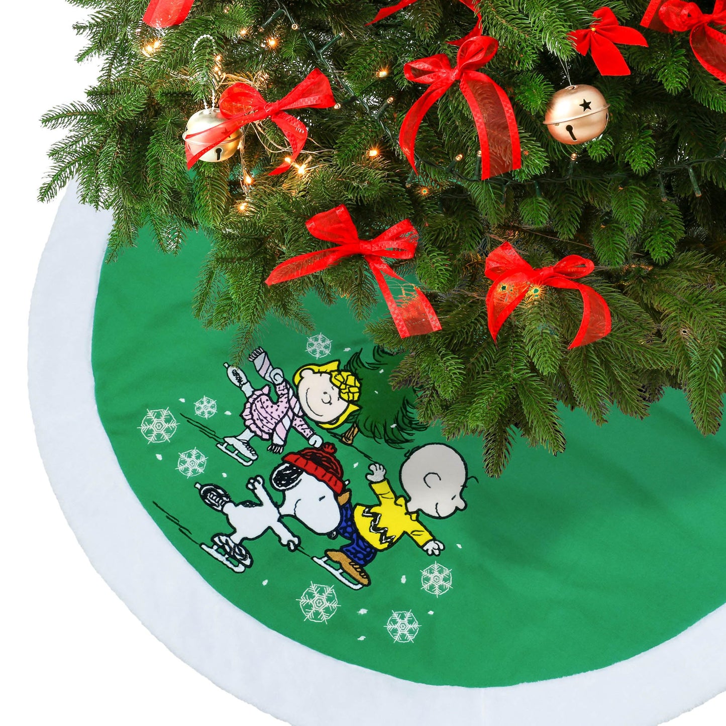 WondaPop Peanuts Gang 48" Christmas Tree Skirt, Holiday Home Decor and Indoor Tree Decoration