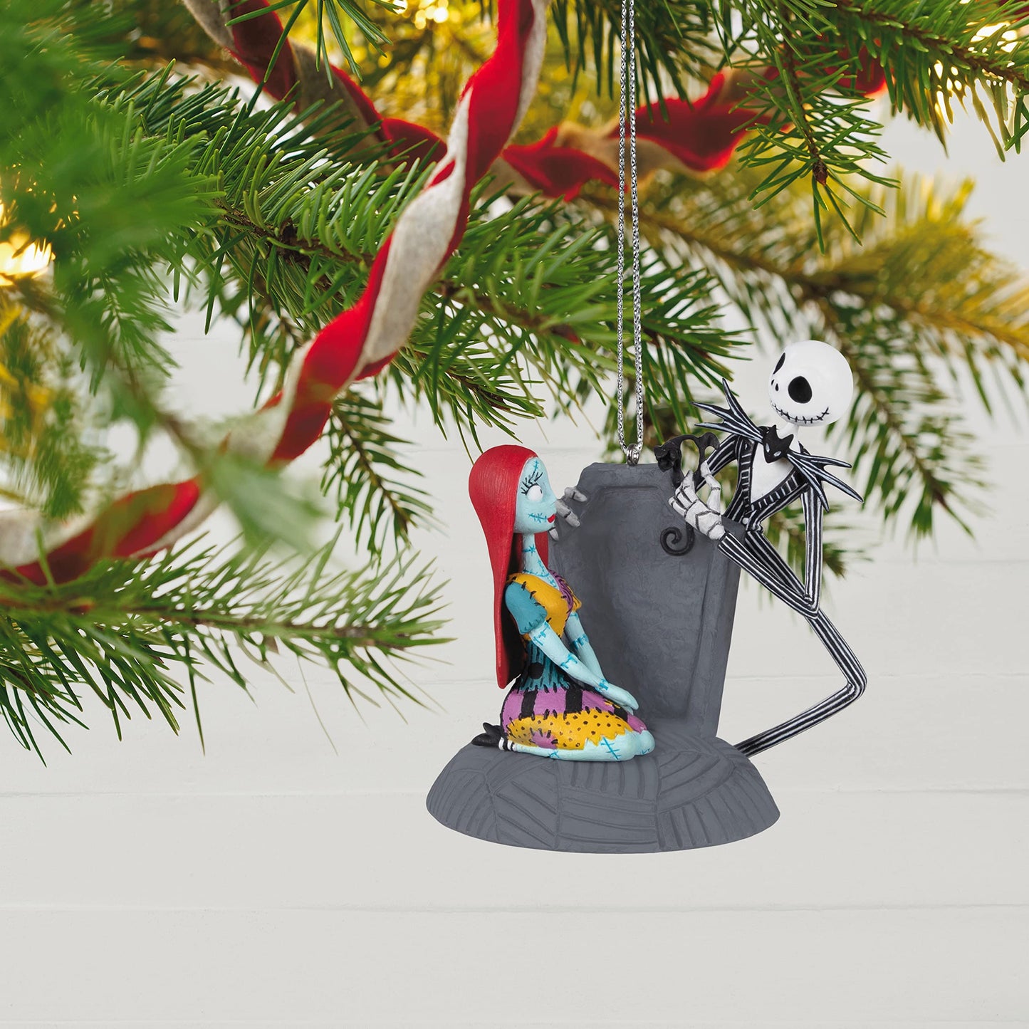 Hallmark Keepsake Christmas Ornament 2019 Year Dated, Tim Burton's The Nightmare Before Christmas Here Comes Sandy Claws