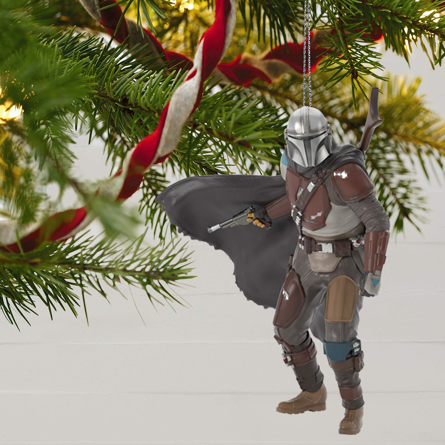 Hallmark Keepsake Christmas Ornament 2020, Star Wars: The Mandalorian (1999QXI6034)