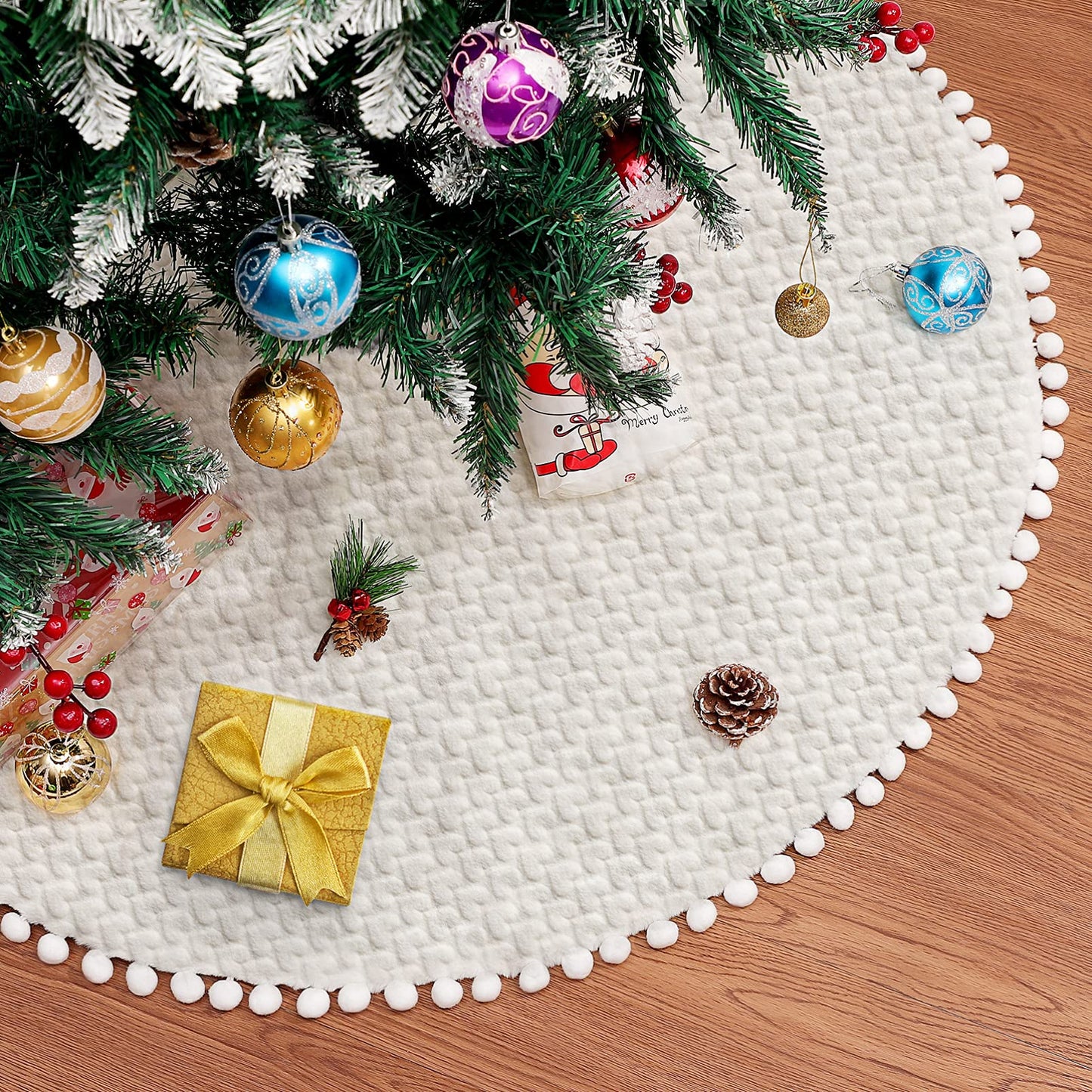 IMIKEYA Christmas Tree Skirt, 36 inches Luxury Faux Fur Christmas Tree Skirt, Beige Christmas Xmas Tree Skirt with Hand-Sewn Pompoms, Soft Thick Plush Tree Skirt for Christmas Tree Decorations…