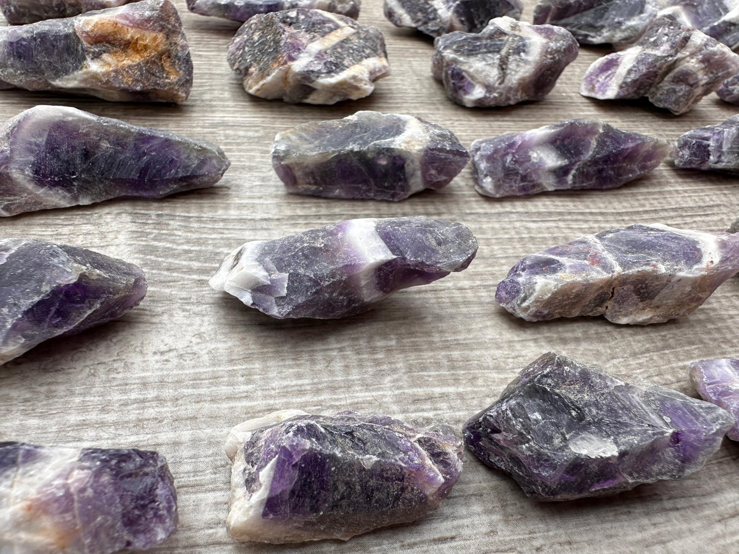 GAF TREASURES Wholesale Raw Chevron Amethyst Crystals, Natural Chevron Amethyst Stone, Natural Rough Chevron Amethyst Crystals, Chevron Amethyst Healing Crystals (Chevron Amethyst, 0.5 Pound)