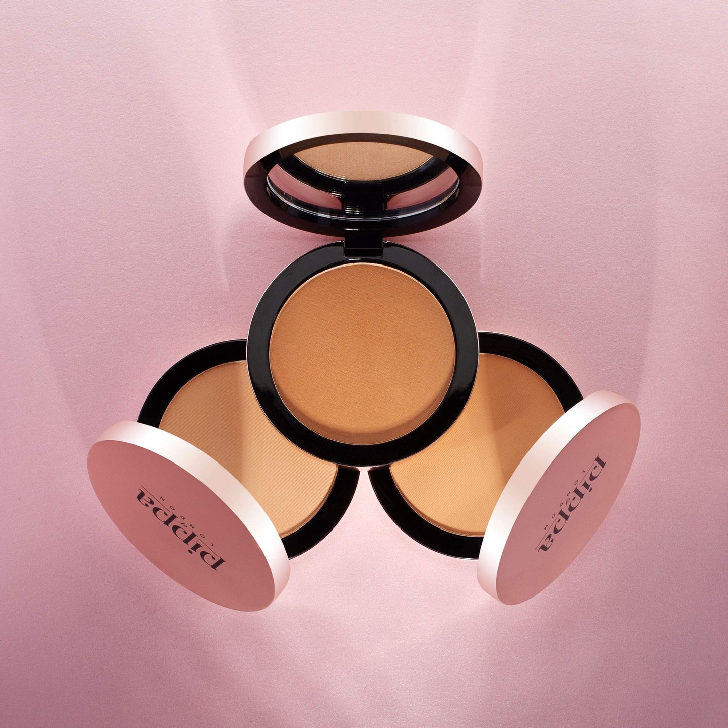 Pippa of London Mayfair - Matte Compact Powder