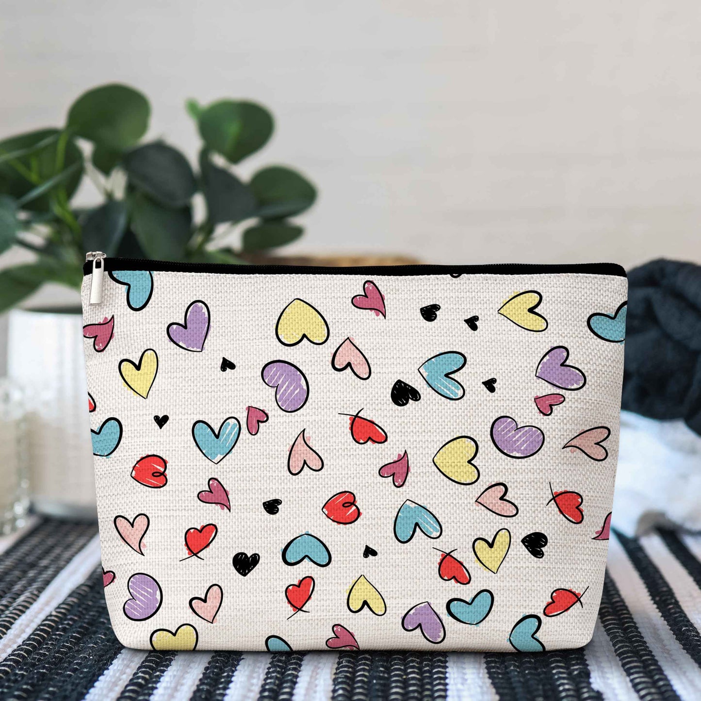 GREOXG Heart Makeup Bag, Small Travel Cosmetic Bag with Zipper, Cute Makeup Pouch Gift Ideas for Women Teen Girls Friends Mom Sisters Teacher Birthday Christmas Wedding Graduation-E23